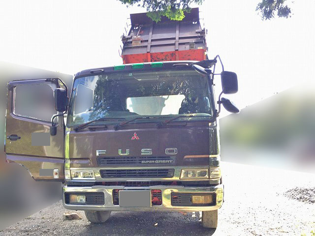 三菱ふそうスーパーグレートダンプ大型（10t）[写真04]