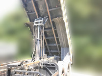 日野プロフィアダンプ大型（10t）[写真16]