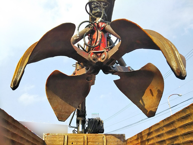 UDトラックスビッグサムヒアブクレーン大型（10t）[写真16]