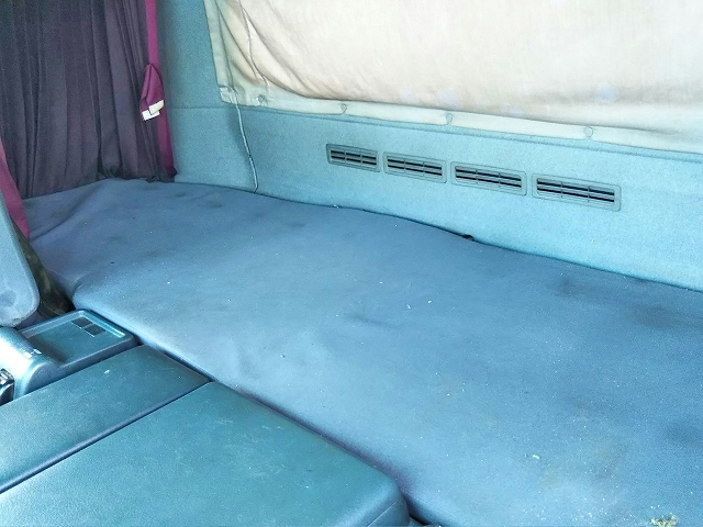 UDトラックスビッグサムヒアブクレーン大型（10t）[写真31]