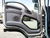 いすゞフォワード冷凍車（冷蔵車）中型（4t）[写真28]