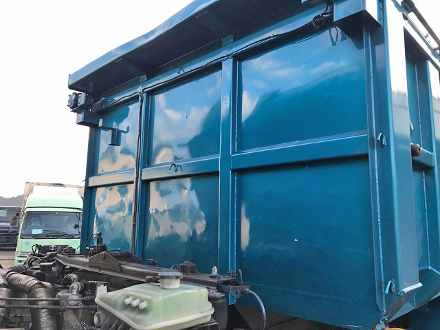 三菱ふそうスーパーグレート深ダンプ（土砂禁ダンプ）大型（10t）[写真16]