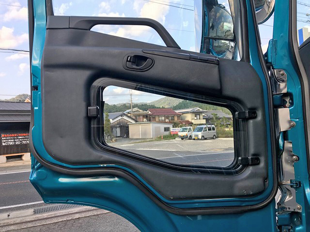 三菱ふそうスーパーグレート深ダンプ（土砂禁ダンプ）大型（10t）[写真30]
