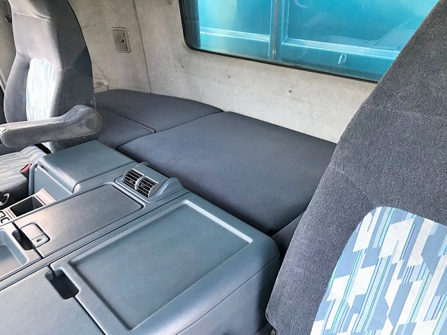 三菱ふそうスーパーグレート深ダンプ（土砂禁ダンプ）大型（10t）[写真35]