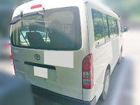 トヨタハイエースバン小型（2t・3t）[写真03]