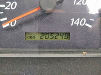 いすゞギガシャーシ大型（10t）[写真15]