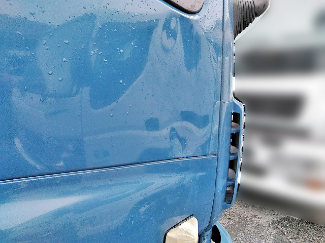 いすゞギガシャーシ大型（10t）[写真05]