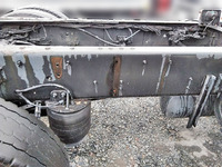 いすゞギガシャーシ大型（10t）[写真07]