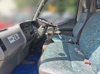 三菱ふそうキャンター高所作業車小型（2t・3t）[写真26]