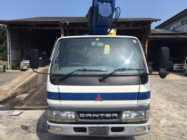 三菱ふそうキャンター高所作業車小型（2t・3t）[写真06]