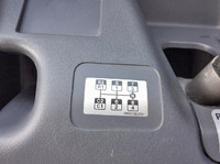 いすゞフォワードバルク車（粉粒体運搬車）増トン（6t・8t）[写真24]