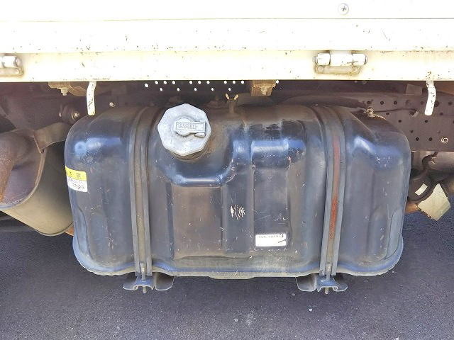 いすゞエルフ平ボディ小型（2t・3t）[写真20]