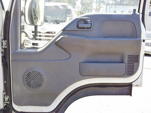 いすゞエルフ平ボディ小型（2t・3t）[写真29]