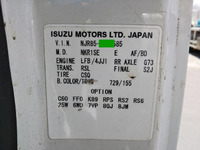 いすゞエルフ平ボディ小型（2t・3t）[写真38]