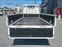 三菱ふそうキャンター平ボディ小型（2t・3t）[写真12]