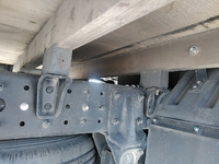 三菱ふそうキャンター平ボディ小型（2t・3t）[写真18]