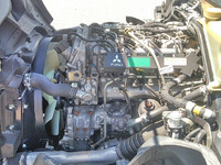 三菱ふそうキャンター平ボディ小型（2t・3t）[写真23]