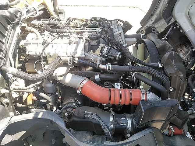 三菱ふそうキャンター平ボディ小型（2t・3t）[写真24]