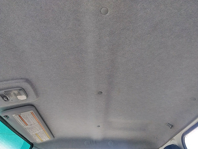 三菱ふそうキャンター平ボディ小型（2t・3t）[写真30]