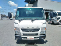 三菱ふそうキャンター平ボディ小型（2t・3t）[写真09]