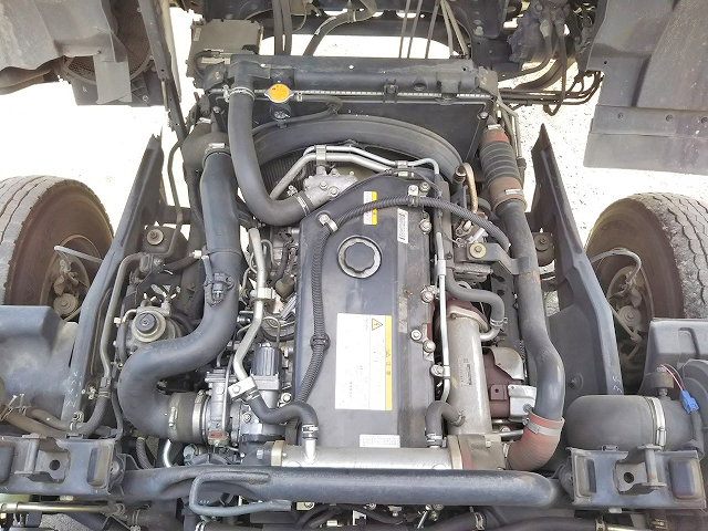 いすゞフォワードアルミブロック中型（4t）[写真23]