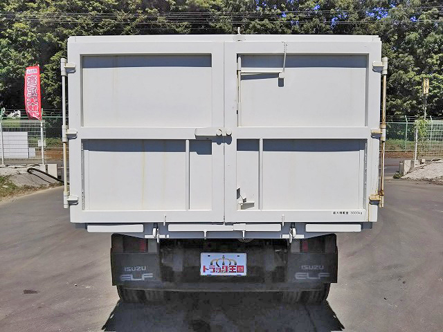 いすゞエルフ深ダンプ（土砂禁ダンプ）小型（2t・3t）[写真11]