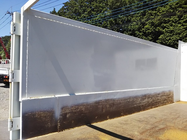 いすゞエルフ深ダンプ（土砂禁ダンプ）小型（2t・3t）[写真14]