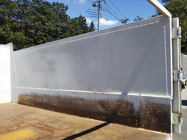 いすゞエルフ深ダンプ（土砂禁ダンプ）小型（2t・3t）[写真15]