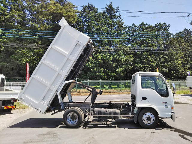 いすゞエルフ深ダンプ（土砂禁ダンプ）小型（2t・3t）[写真08]
