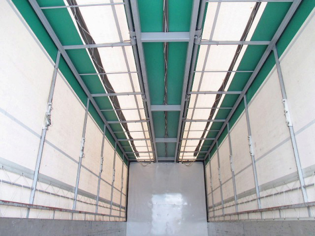 日野レンジャー幌ウイング中型（4t）[写真08]