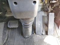 三菱ふそうファイターアームロール中型（4t）[写真39]