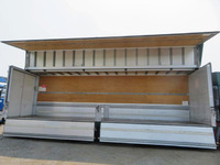 日野プロフィアアルミウイング大型（10t）[写真12]