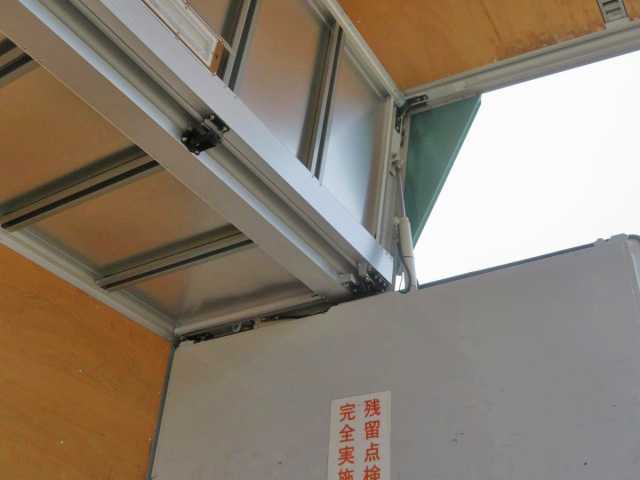 日野プロフィアアルミウイング大型（10t）[写真13]