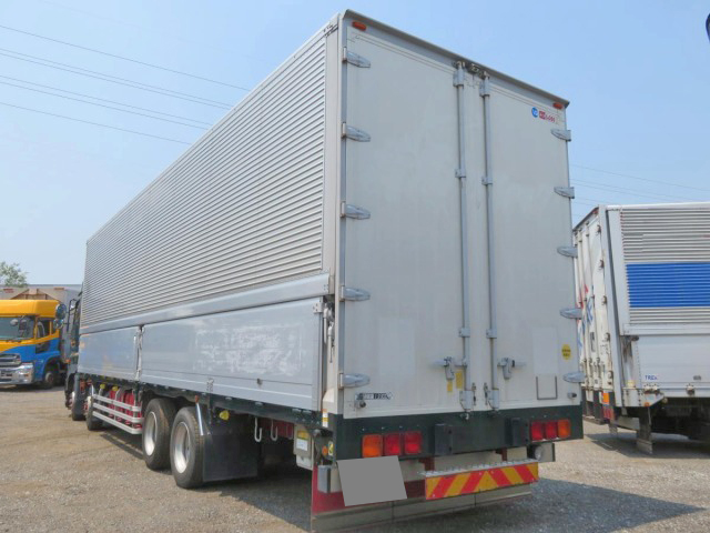 日野プロフィアアルミウイング大型（10t）[写真02]