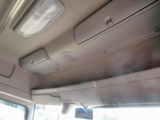 日野プロフィアアルミウイング大型（10t）[写真33]