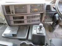 日野プロフィアアルミウイング大型（10t）[写真34]