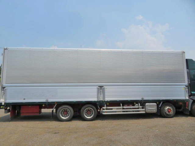 日野プロフィアアルミウイング大型（10t）[写真06]