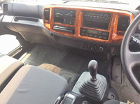 日野レンジャーセーフティクレーン4段増トン（6t・8t）[写真25]