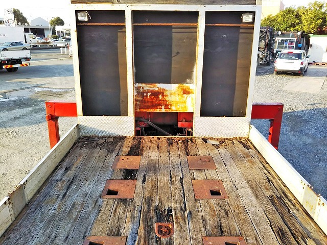 日野プロフィアユニック5段大型（10t）[写真12]