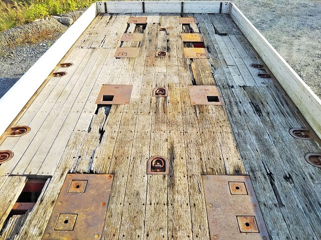 日野プロフィアユニック5段大型（10t）[写真13]