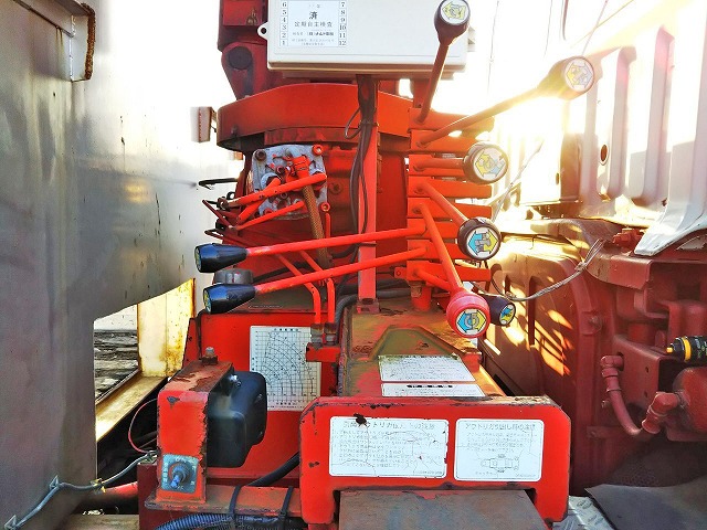 日野プロフィアユニック5段大型（10t）[写真17]