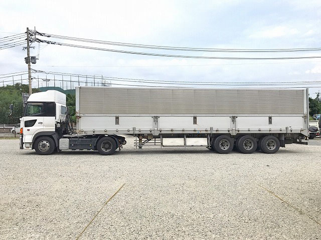日野プロフィアトレーラーヘッド（トラクターヘッド）大型（10t）[写真03]