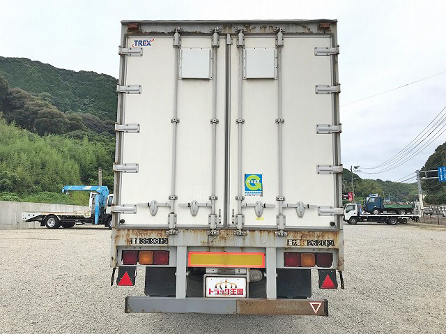 日野プロフィアトレーラーヘッド（トラクターヘッド）大型（10t）[写真08]