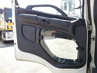 日野レンジャーアルミバン中型（4t）[写真28]