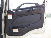 日野レンジャーアルミバン中型（4t）[写真29]