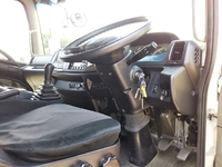 日野レンジャーアルミバン中型（4t）[写真34]