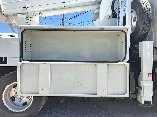 日野デュトロ高所作業車小型（2t・3t）[写真15]