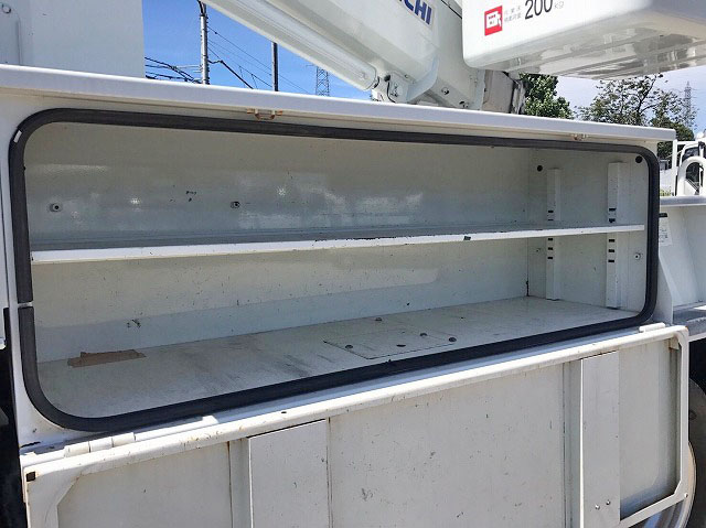 日野デュトロ高所作業車小型（2t・3t）[写真16]