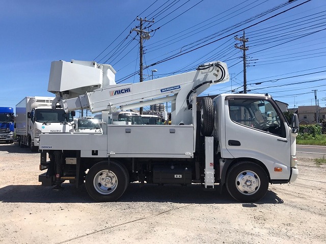 日野デュトロ高所作業車小型（2t・3t）[写真07]