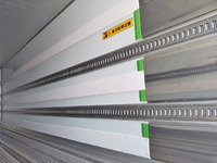 三菱ふそうスーパーグレート冷凍車（冷蔵車）大型（10t）[写真13]